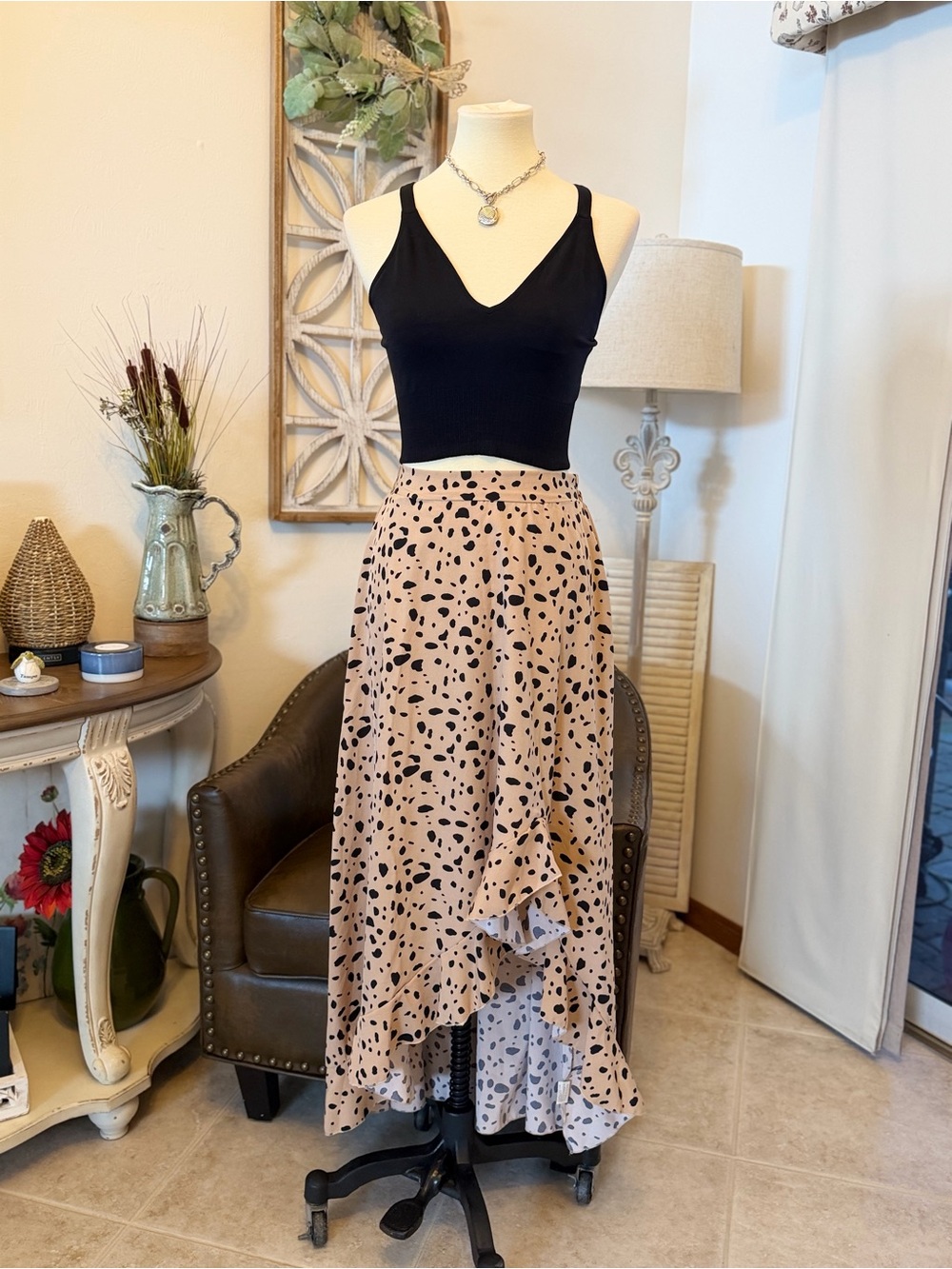 Spotted Ruffled Hem Maxi Skirt